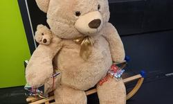 Don de peluches pour les enfants hospitalisés